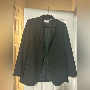 Oversized Babaton Aritzia Blazer Size Small